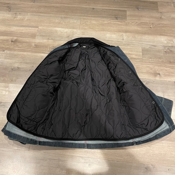 Vintage Levis Corduroy Denim Jacket - Picture 4 of 4